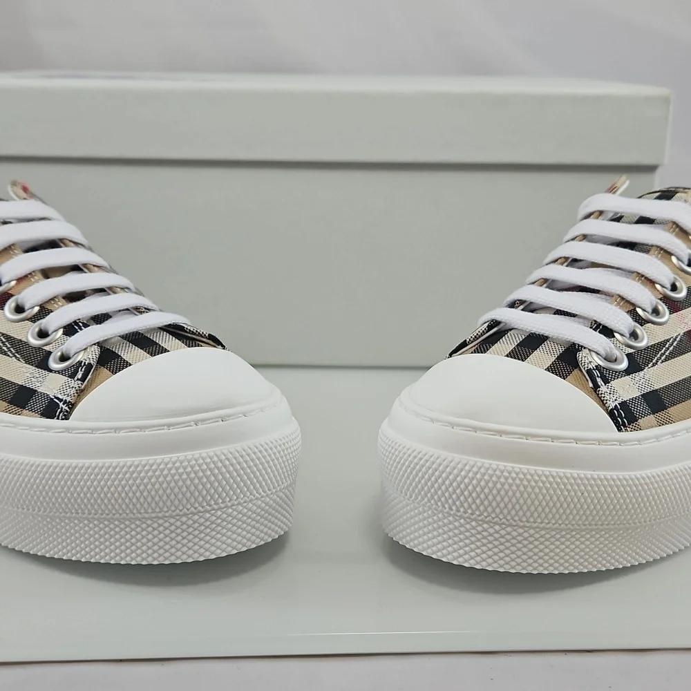 NEW! Burberry Jack Vintage Check Platform Low Top Sneakers Size 5.5 - Picture 11 of 16
